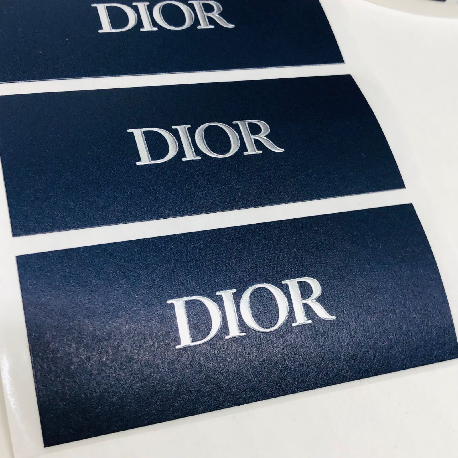 dior ステッカー