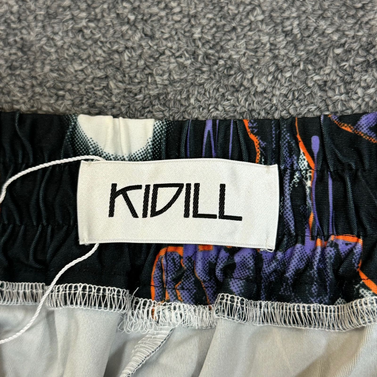 新品 定価51150円 KIDILL 23AW WIDE CRLNKLE JERSEY PANTS 総柄 新品 定価51150円 KIDILL 23AW WIDE CRLNKLE JERSEY PANTS 総柄