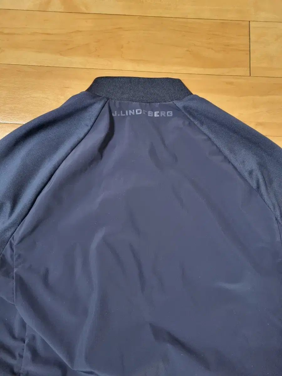 100