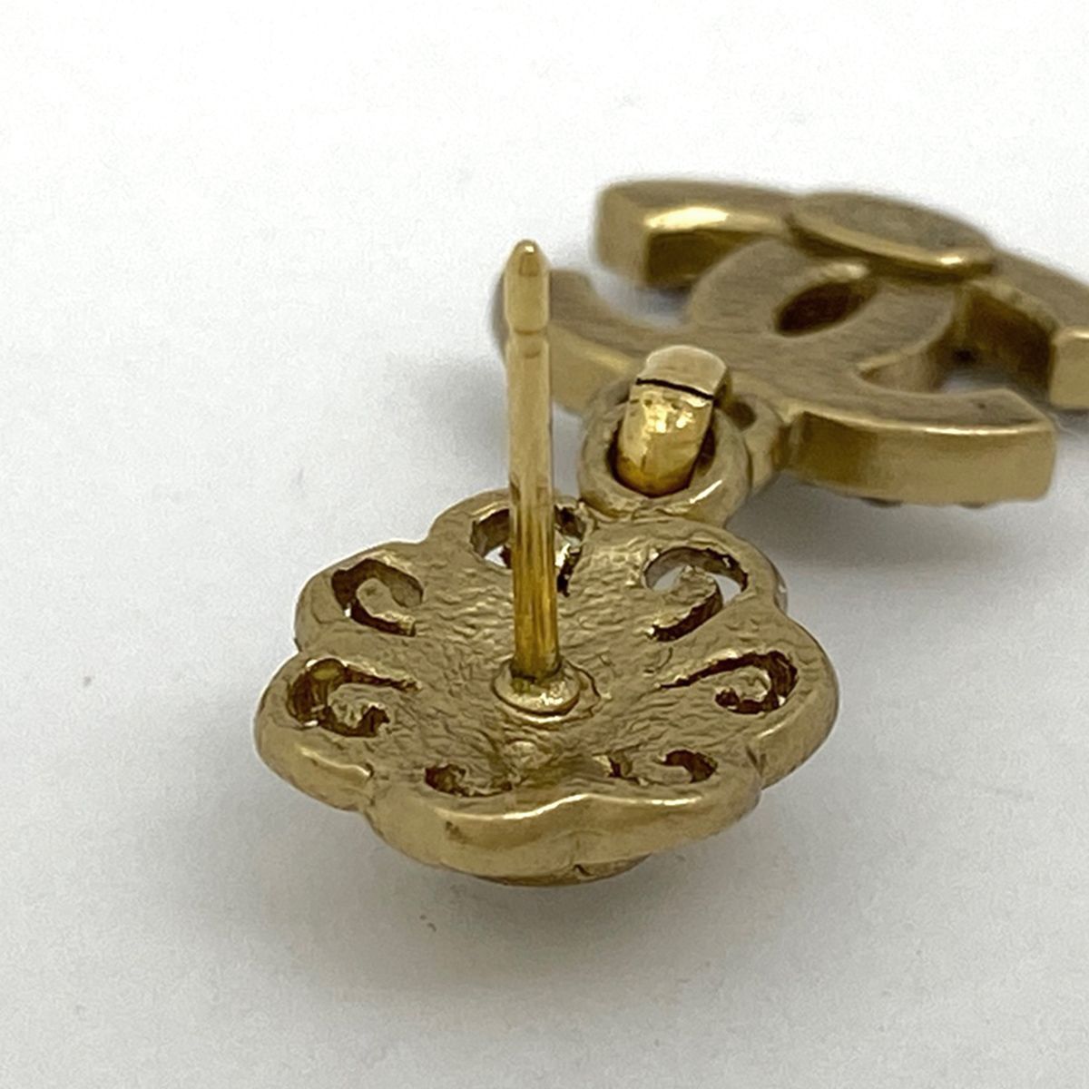 ピアス