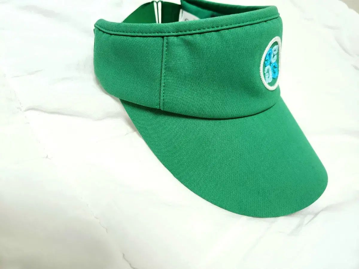 ジッパーハット