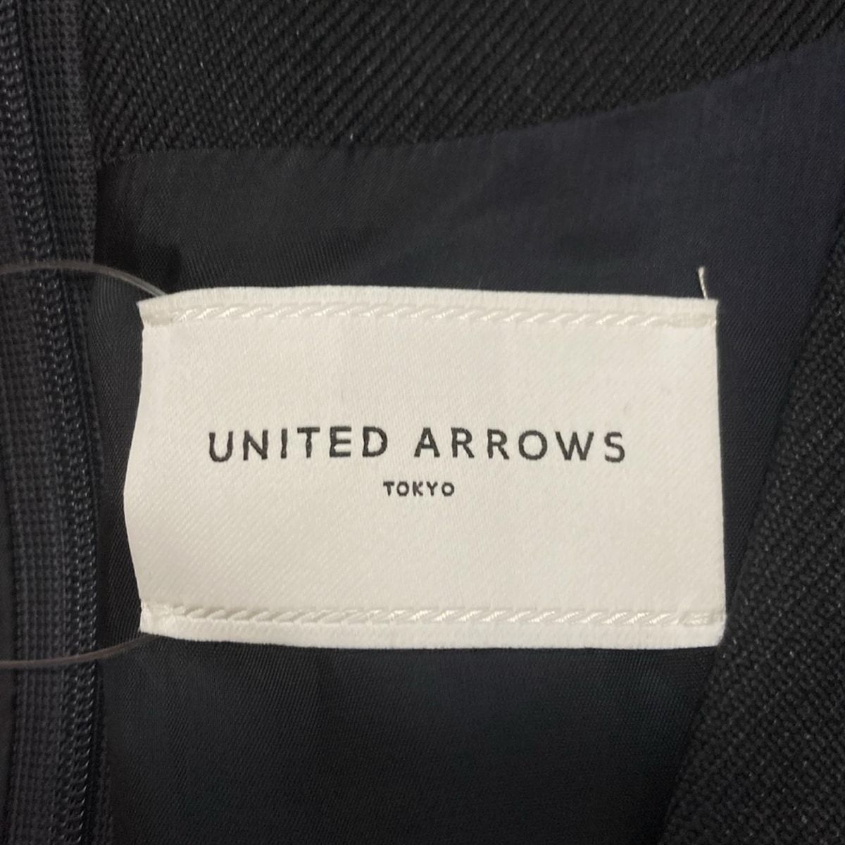 お値下げ！お買い得！ユナイテッドアローズ　サイズ38 ネイビー　ワンピース　美品 UNITED ARROWS(ユナイテッドアローズ) ワンピース サイズ38 M