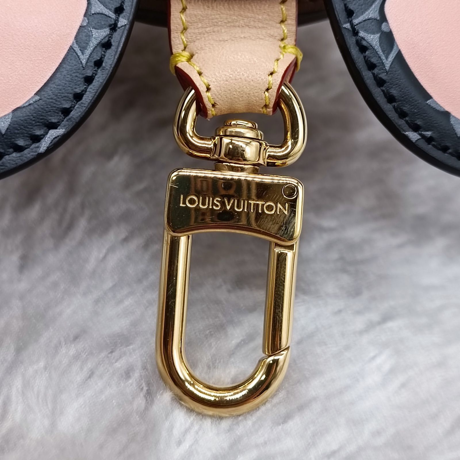 LOUISVUITTON 》 ☆美品☆ ルイヴィトン ドッグ バッグ ホルダー