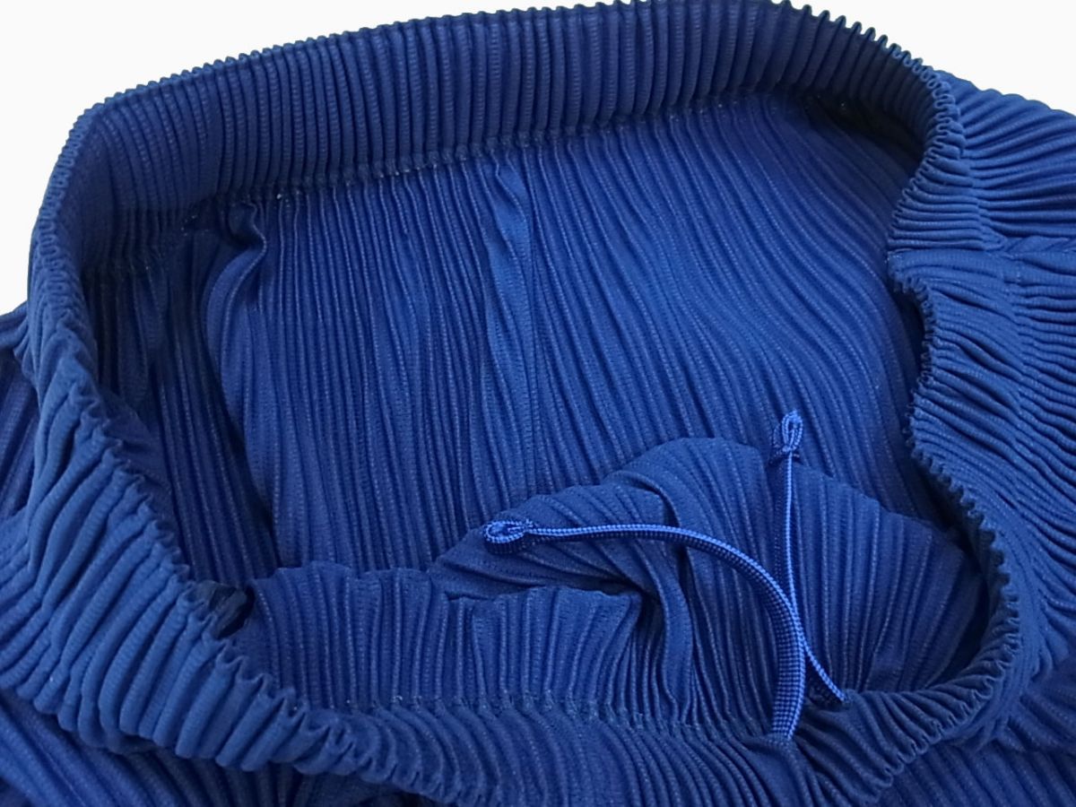 MIYAKE プリーツ