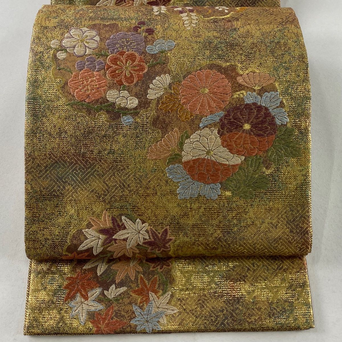 袋帯 秀品 雪輪 草花 箔 金糸 金色 六通 正絹 【中古】 - メルカリ