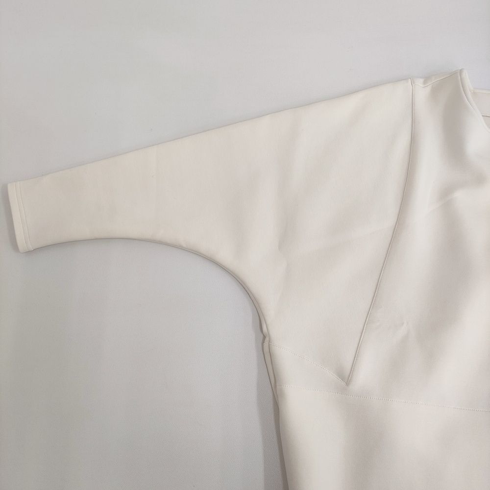 ippei takei 新品 バックリブトップス トレーナー 定価19800円 2422-707-b スウェット キナリ レディース イッペイタケイ【中古】5-0610M♪ ippei takei 新品 バックリブトップス トレーナー 定価19800円