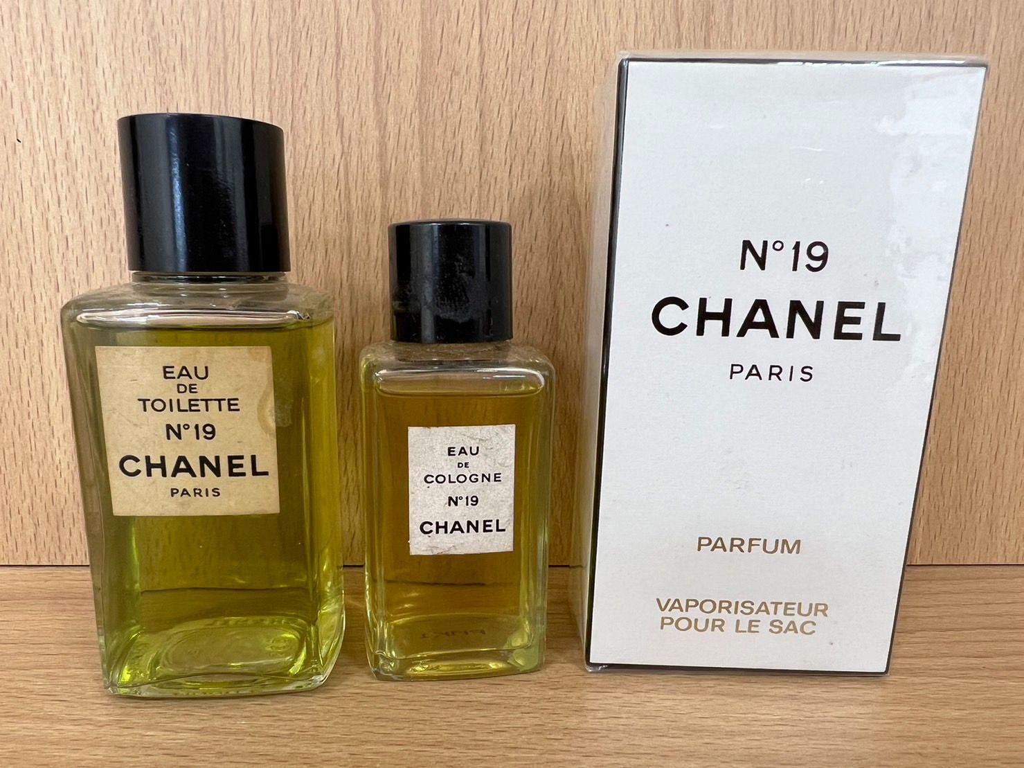 CHANEL シャネル N°19 6ml - 香水(女性用)