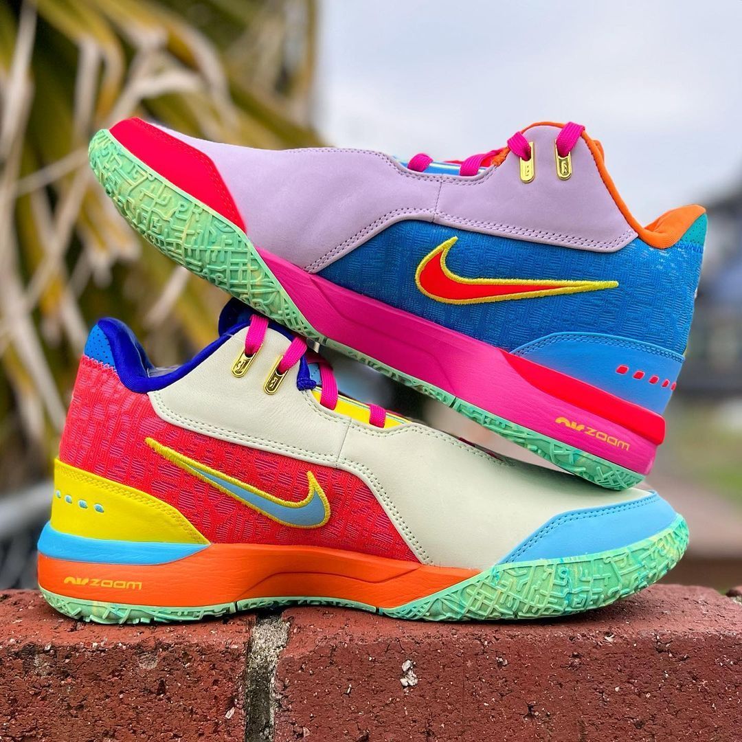 NIKE ZOOM LEBRON NXXT GEN AMPD ナイキ ズーム レブロン ネクスト ジェン 【MEN'S】 violet  mist/barely volt-photo blue-alchemy pink FJ1567-501 - メルカリ