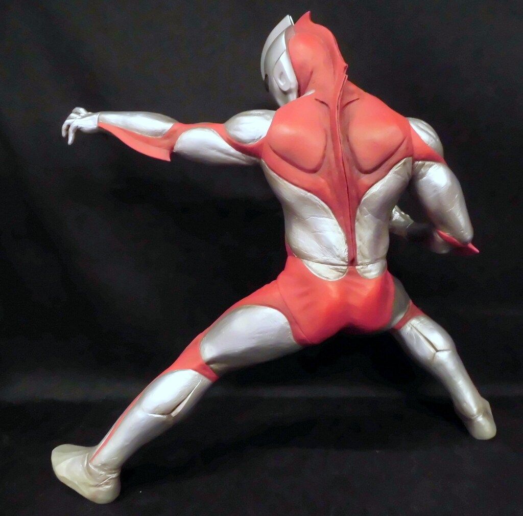 CCP ウルトラマン パワード ハイスペックVer LED付き - メルカリ