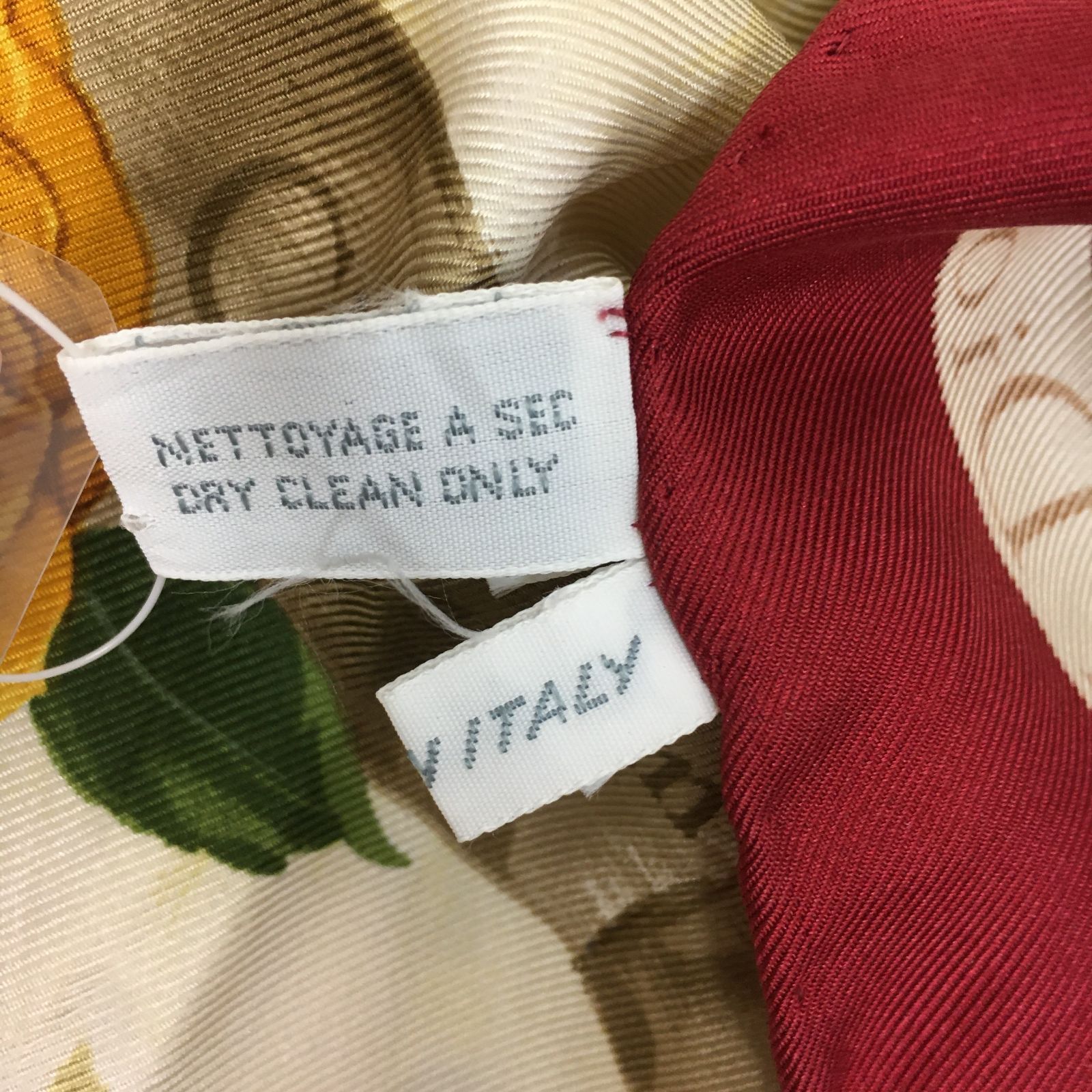 クリスチャンディオール　シルク　スカーフ　イタリア製　Dior　バラ　ローズ DIOR | ABCDior ミッツァ スカーフ R Rose - Romantique シルク