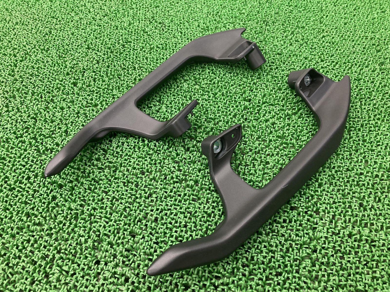シグナスグリファス グラブバー 左右 B8R ヤマハ 純正 バイク 部品 SEJ4J CygnusGryphus コンディション良好 品薄 希少品 【中古】 56 シグナスグリファス グラブバー 左右 B8R ヤマハ 純正 中古 バイク