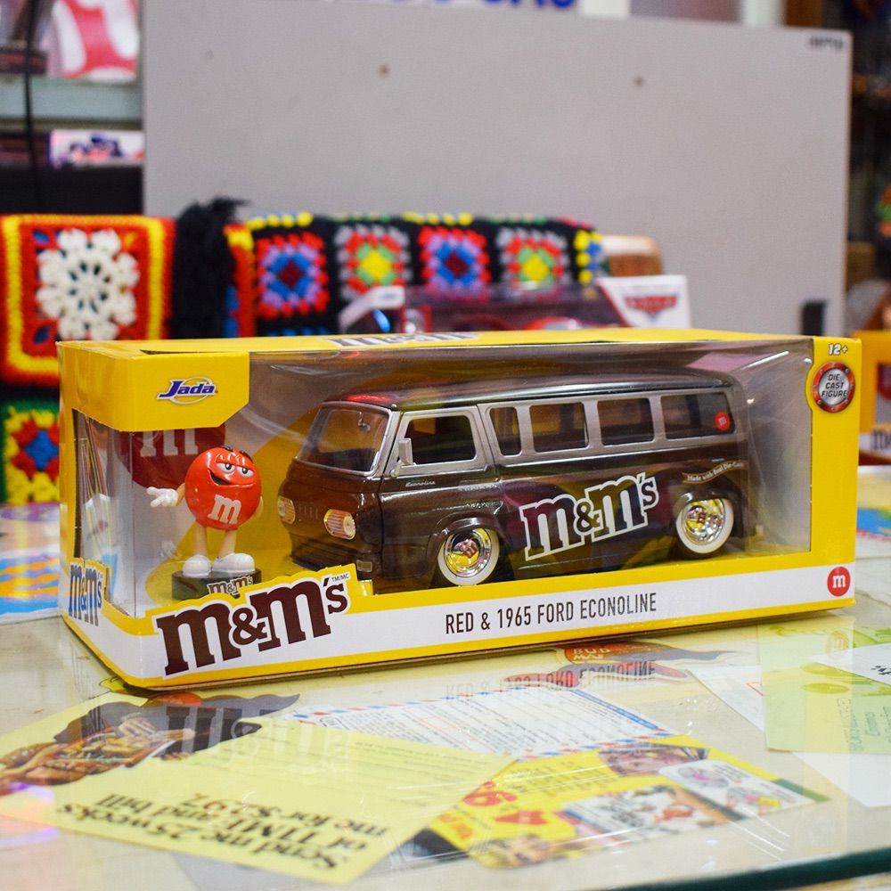 m-ms エムアンドエムズ レッド ダイキャストメタルカー フィギュア アメリカン雑貨 ガレージ レーシング 車 インテリア