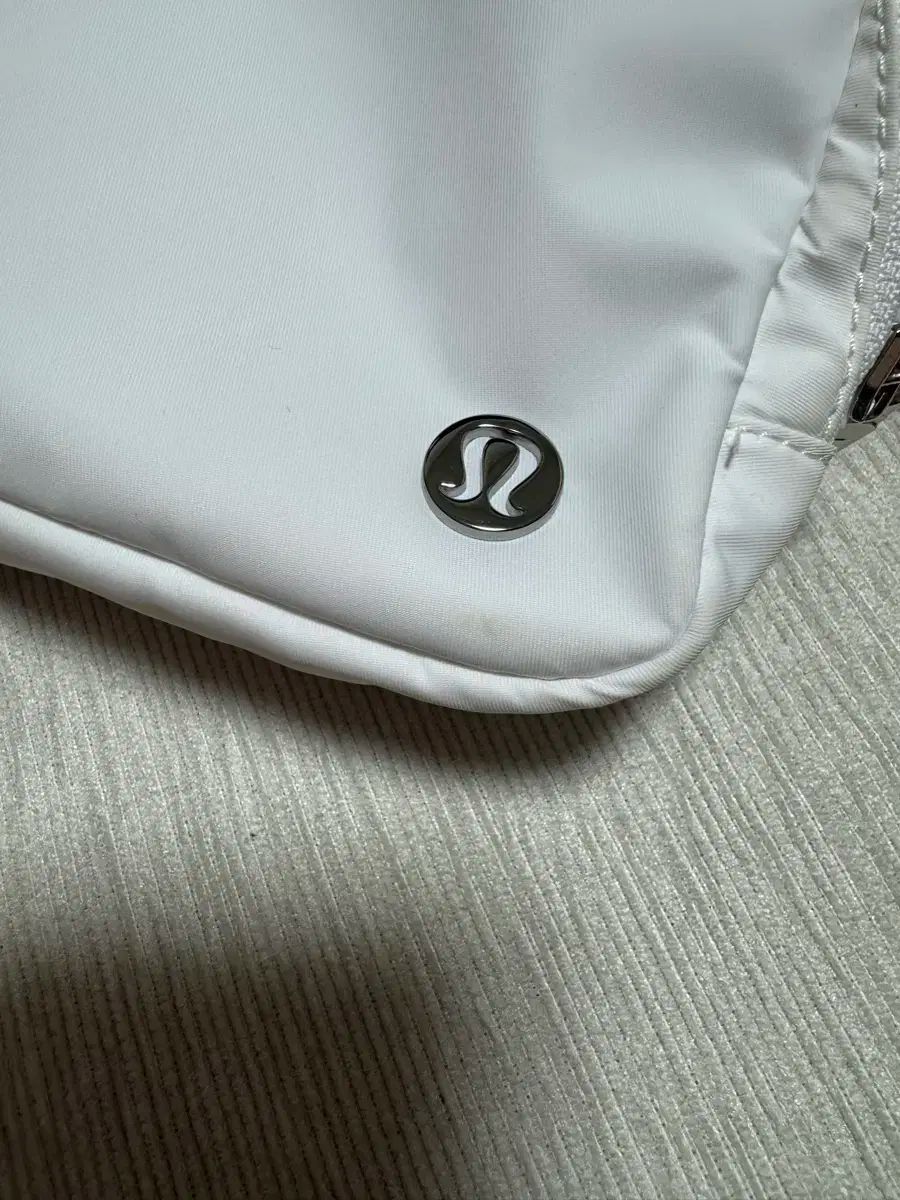 lululemon ルルレモン