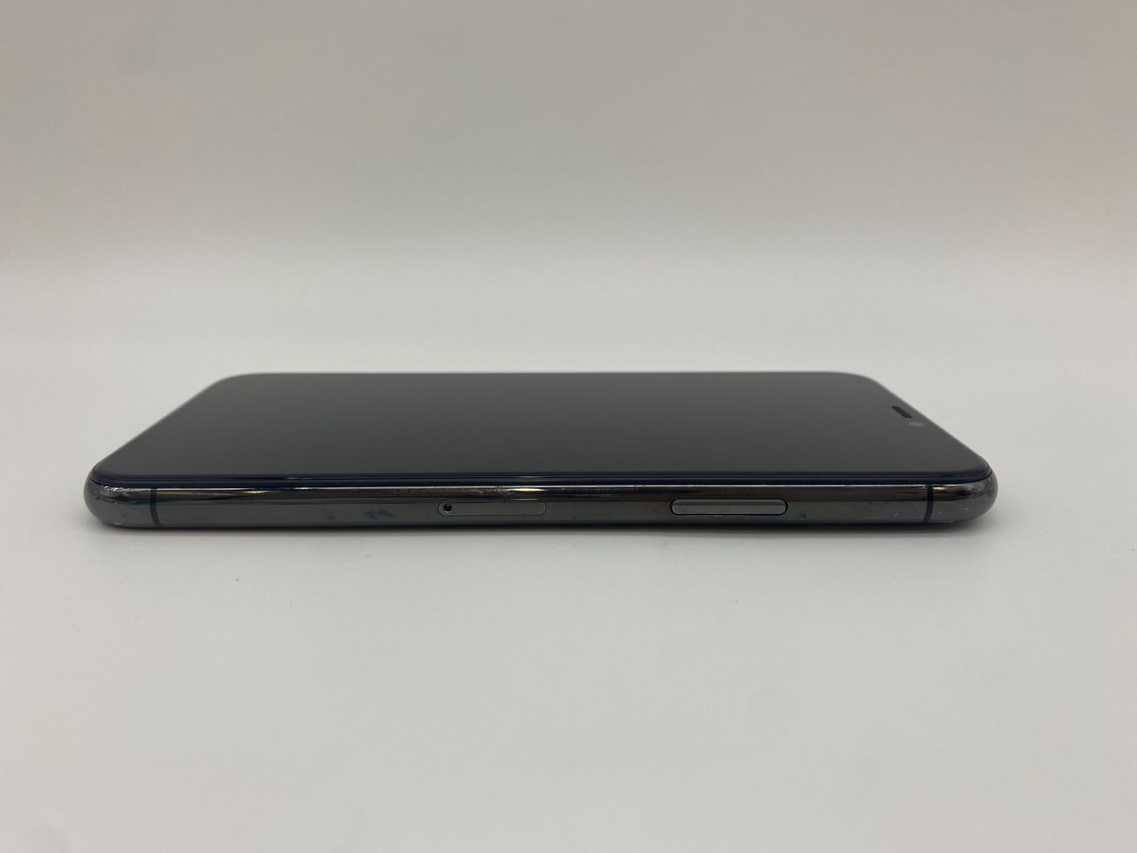 iPhone 11 Pro 256GB ブラック/シムフリー/新品バッテリー100％/極薄