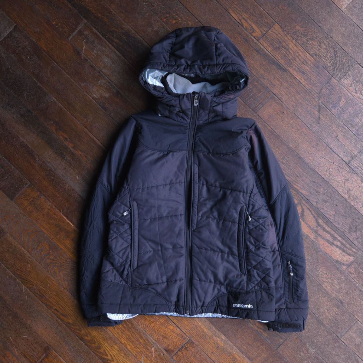 Patagonia パタゴニア キルティング フーデッド ジャケット ブラック ユニセックス XSサイズ 使用感あり