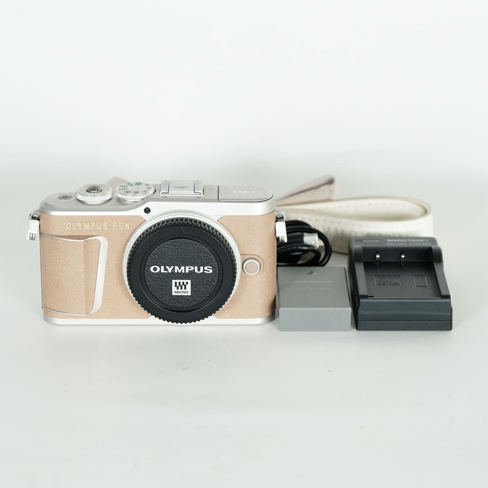 OLYMPUS PEN E-PL6 ボディ◆シャッター回数8551回のみ♪ OLYMPUS PEN E-PL6 ボディ◇シャッター回数8551回のみ♪