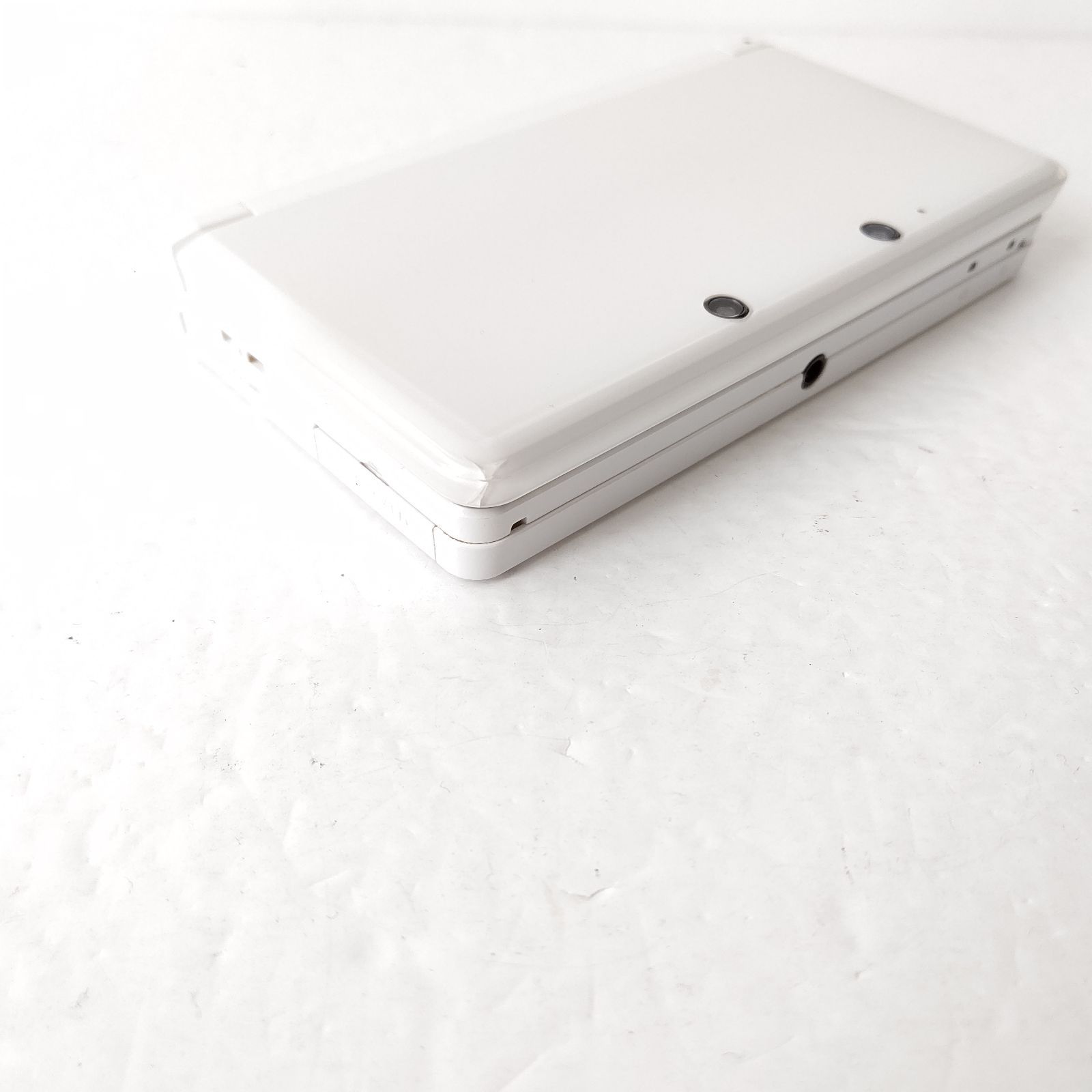 Nintendo ニンテンドー3DS アイスホワイト 画面極美品 任天堂 ゲーム機