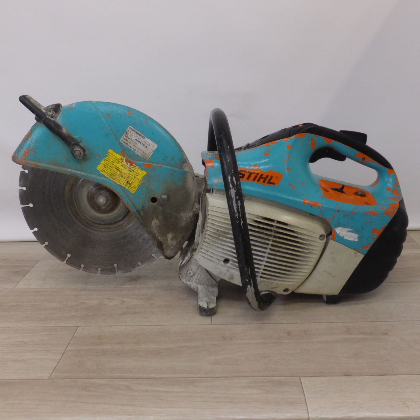 岐阜発 ジャンク スチール STIHL エンジンカットオフソー TS410 排気量 66.7cm3 使用 研削砥石 直径 12 305mm