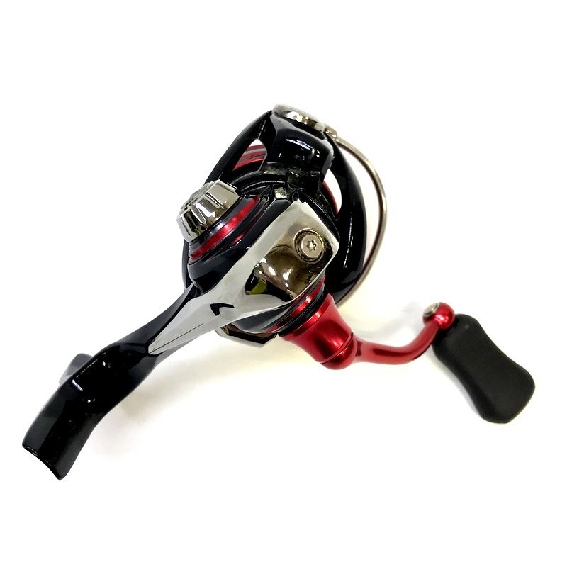 Daiwa ダイワ 18月下美人 MX LT2000S Amazon.com: Daiwa LT2000S Spinning Reel, 18 Monthly Beauty