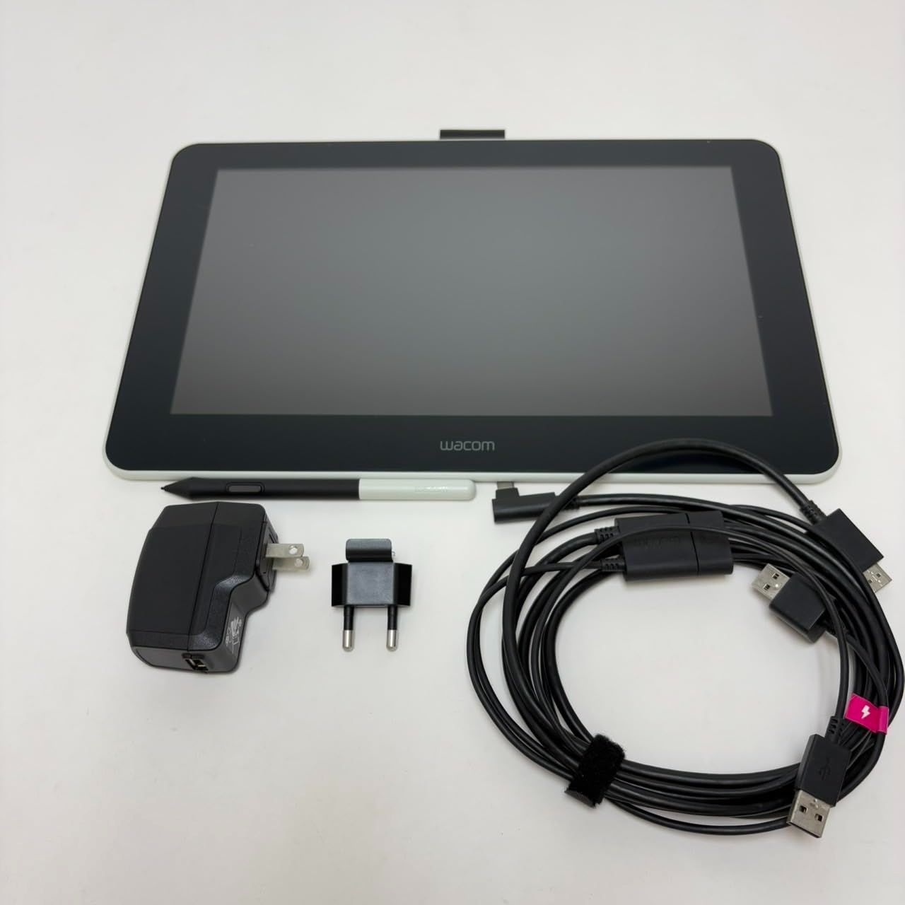 Wacom ワコム DTC133W1D 13.3インチ 液晶ペンタブレット 3455