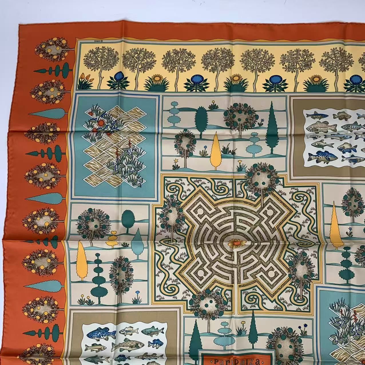 新品同様 HERMES エルメス カレ90 スカーフ シルク Paridaiza