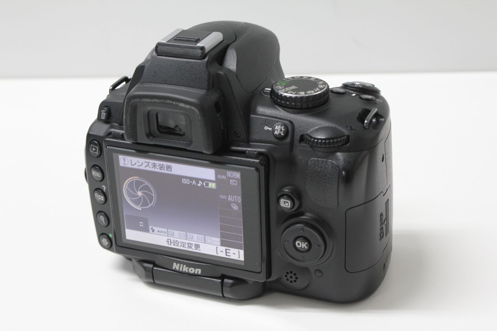 ☆実用品☆ ニコン NIKON D5000 ボディ デジタル一眼レフカメラ