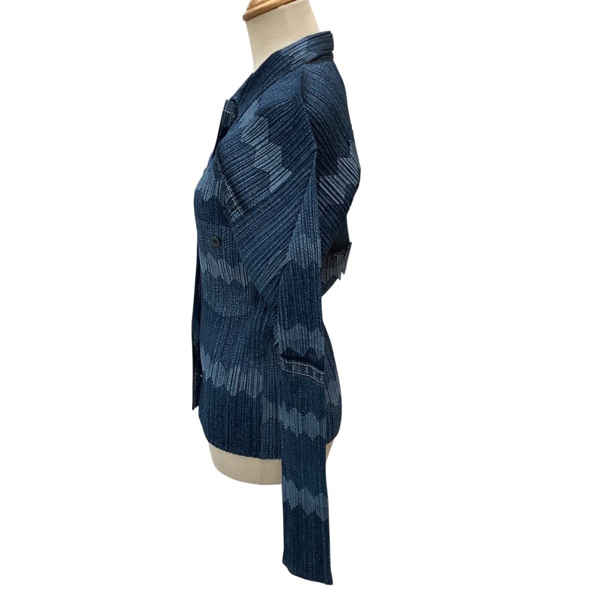 欲しいが見つかる！ ♪♪ISSEY MIYAKE イッセイミヤケ PLEATS PLEASE デニム転写 シャツ SIZE 3 PP12-JD ブルー 送料無料!