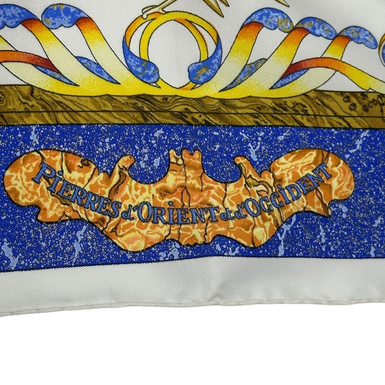 HERMES(エルメス) Oriental and Western stone work Scarf 東洋