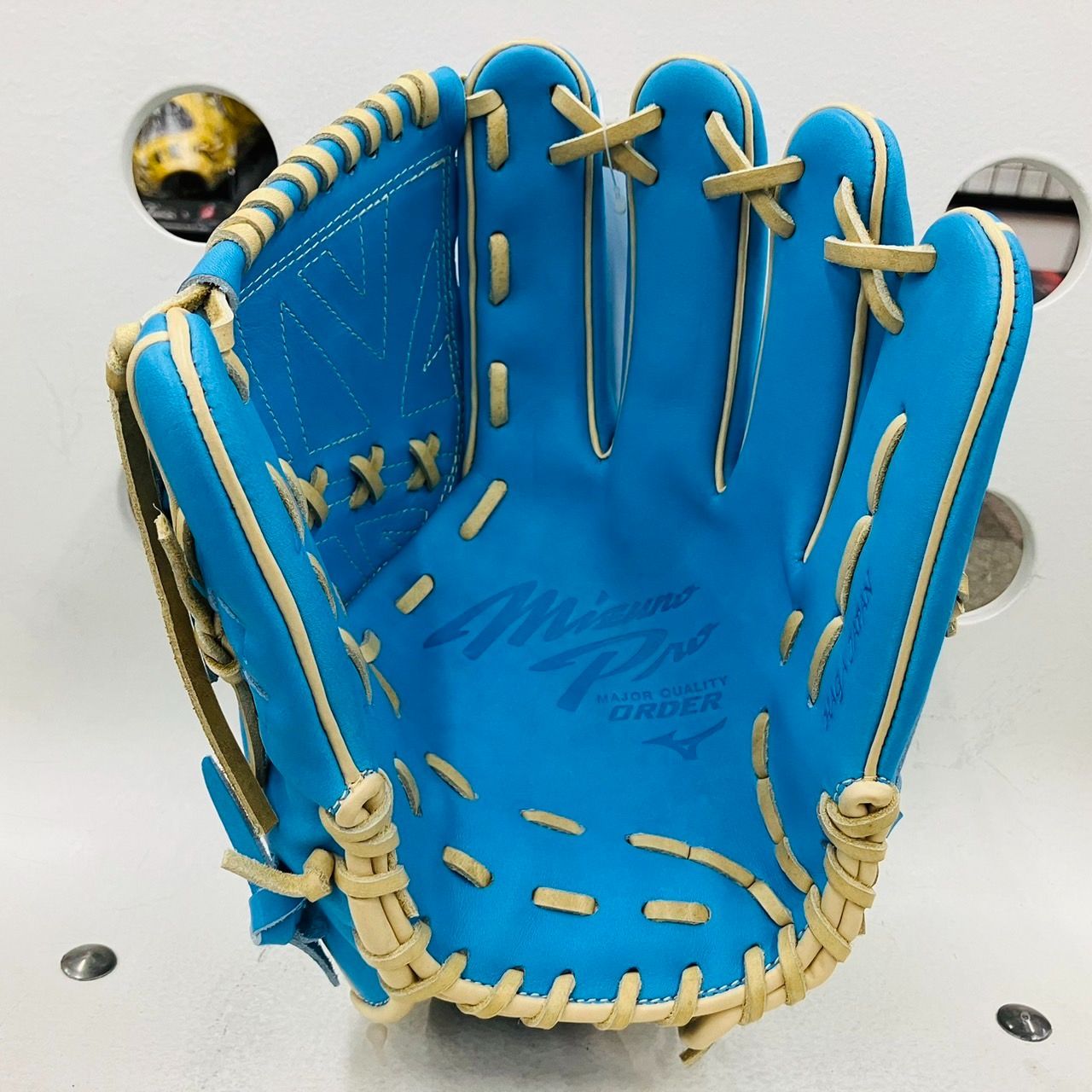 ミズノプロ軟式投手オーダー 和田 様 軟式用 ミズノプロ オーダーグラブ 投手用（投手AXI