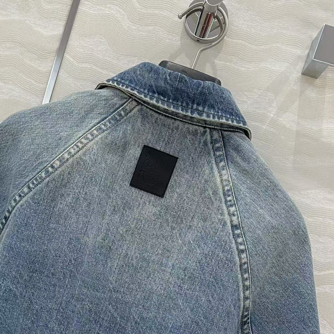 LOEWE デニムジャケット 新品タグ付き LOEWE デニムジャケット 新品タグ付き