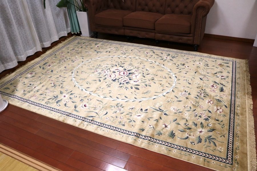 送料無料!ペルシャ柄絨毯 200×290 新品未使用 ラグ カーペット 訳あり ペルシャ柄絨毯 200×290 新品未使用 ラグ カーペット ゴールド