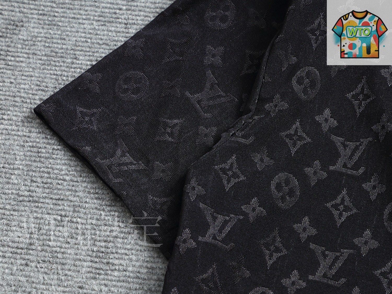 LOUIS VUITTON バスタオル 今日WTO】Louis Vuitton 25ss 暗紋タオル刺繍ショート T-PU06