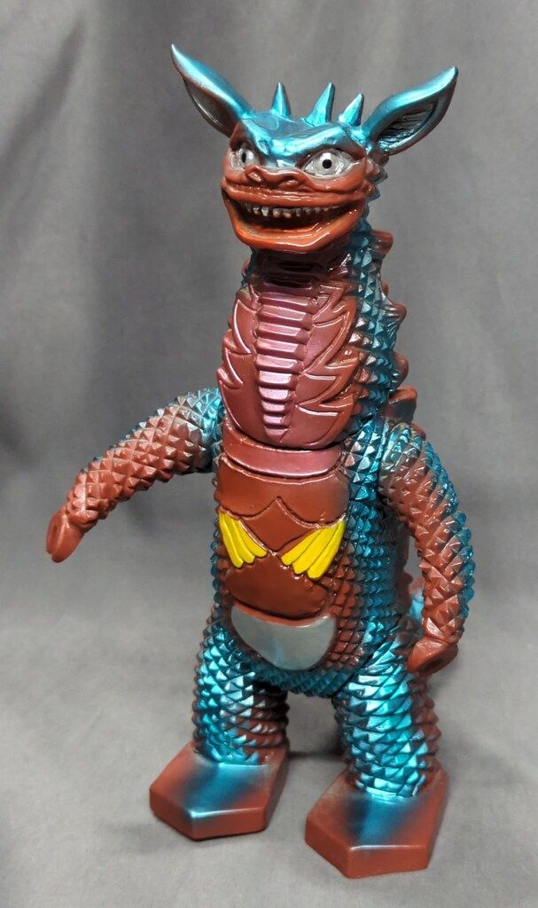 B-CLUB 怪獣シリーズ ブルマァク ギャンゴ 茶成型