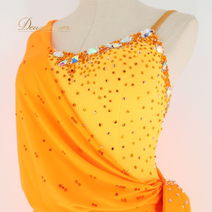 パーティ 発表会