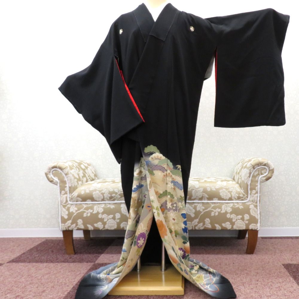 黒留袖 アンティーク 昔着物 正絹 黒 両褄 多色 檜扇 薬玉 宝文様