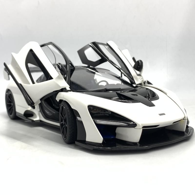 AUTOart マクラーレン 675LT オートアート 1/18 Mclaren AUTO art