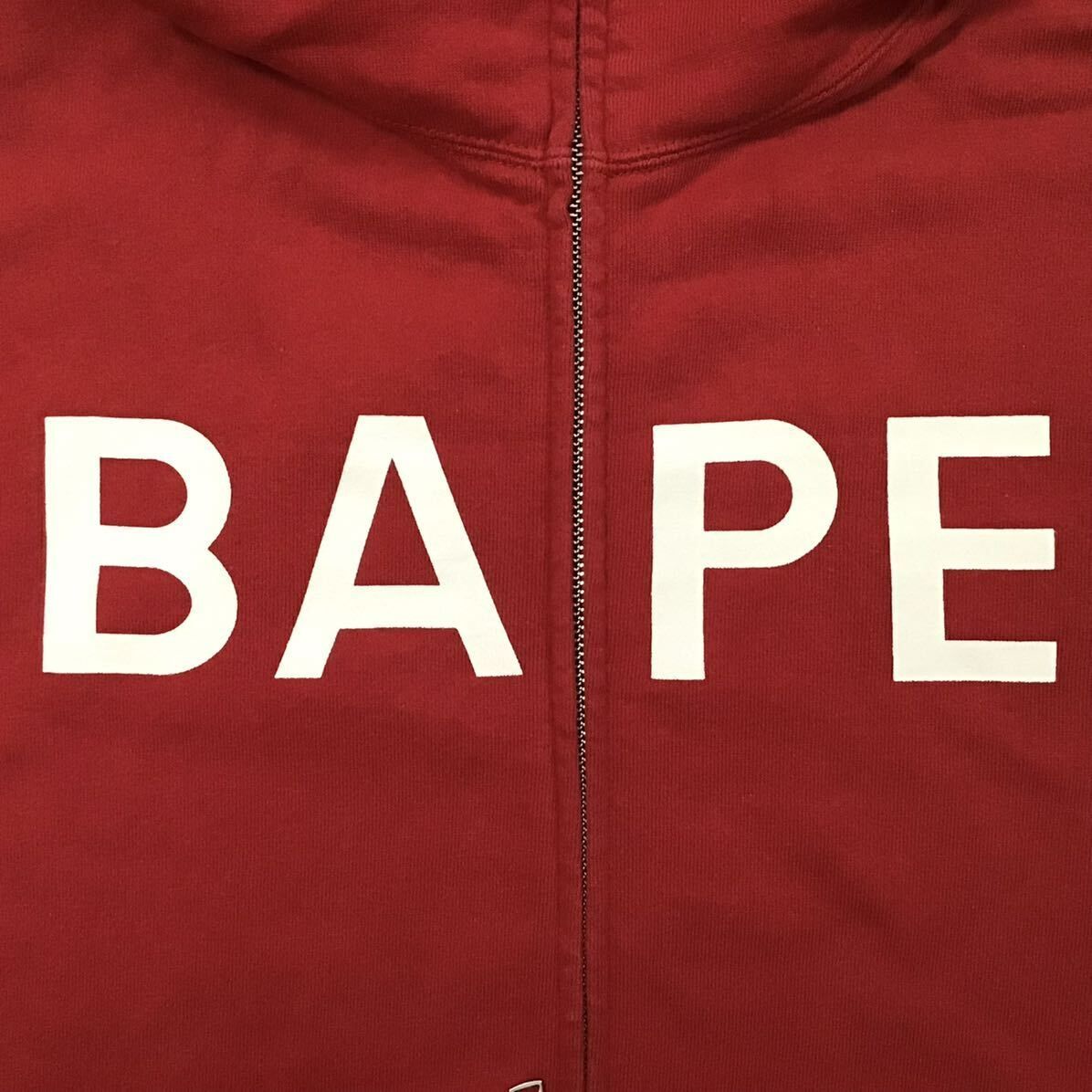 BAPE LOGO フルジップ パーカー Mサイズ レッド a bathing ape BAPE LOGO フルジップ パーカー Mサイズ レッド a bathing ape