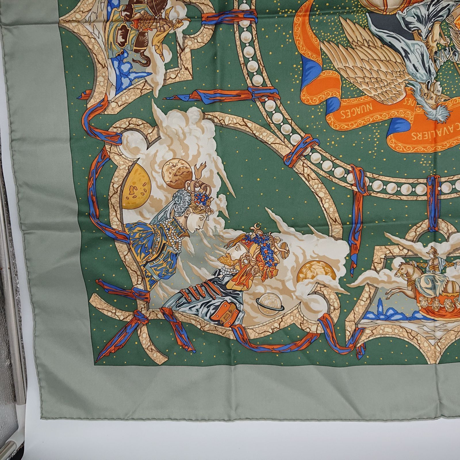 エルメス　HERMES　スカーフ　カレ90　雲の騎士 エルメス カレ90 CAVALIERS DES NUAGES 雲の騎士 スカーフ シルク