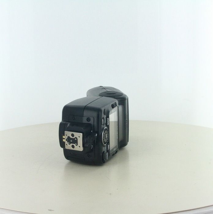 Nikon SB-700
