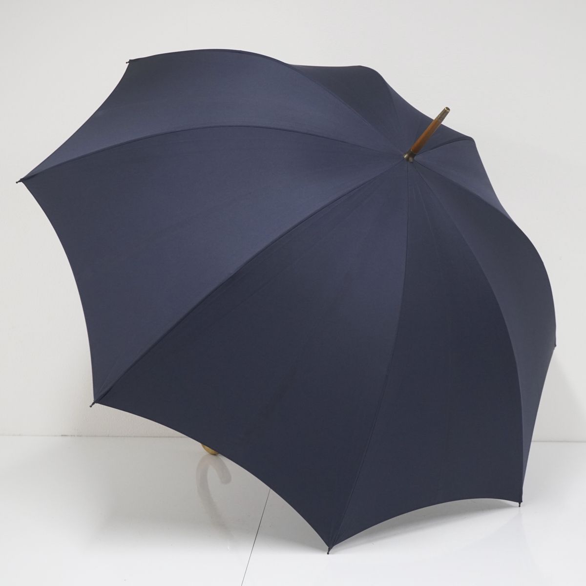 紳士傘 FOX UMBRELLA フォックスアンブレラ USED美品 傘 メンズ 木目ライト タモ 無地 ネイビー 紺 高級 64cm S1455