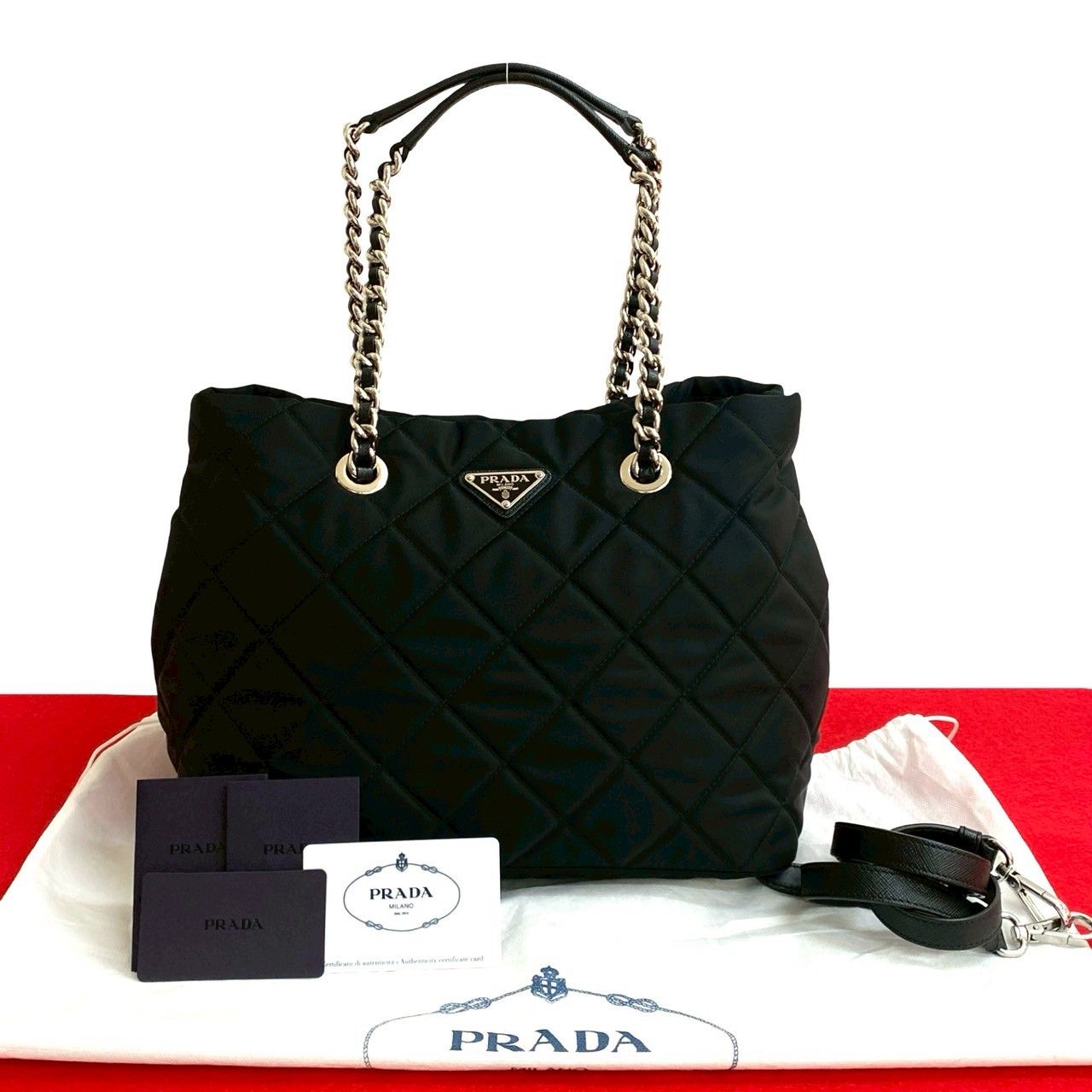 【極美品】プラダ トートバッグ ダブル チェーン 三角ロゴ ナイロン ブラック PRADA プラダ トートバッグ ダブルチェーン 三角ロゴ ナイロン