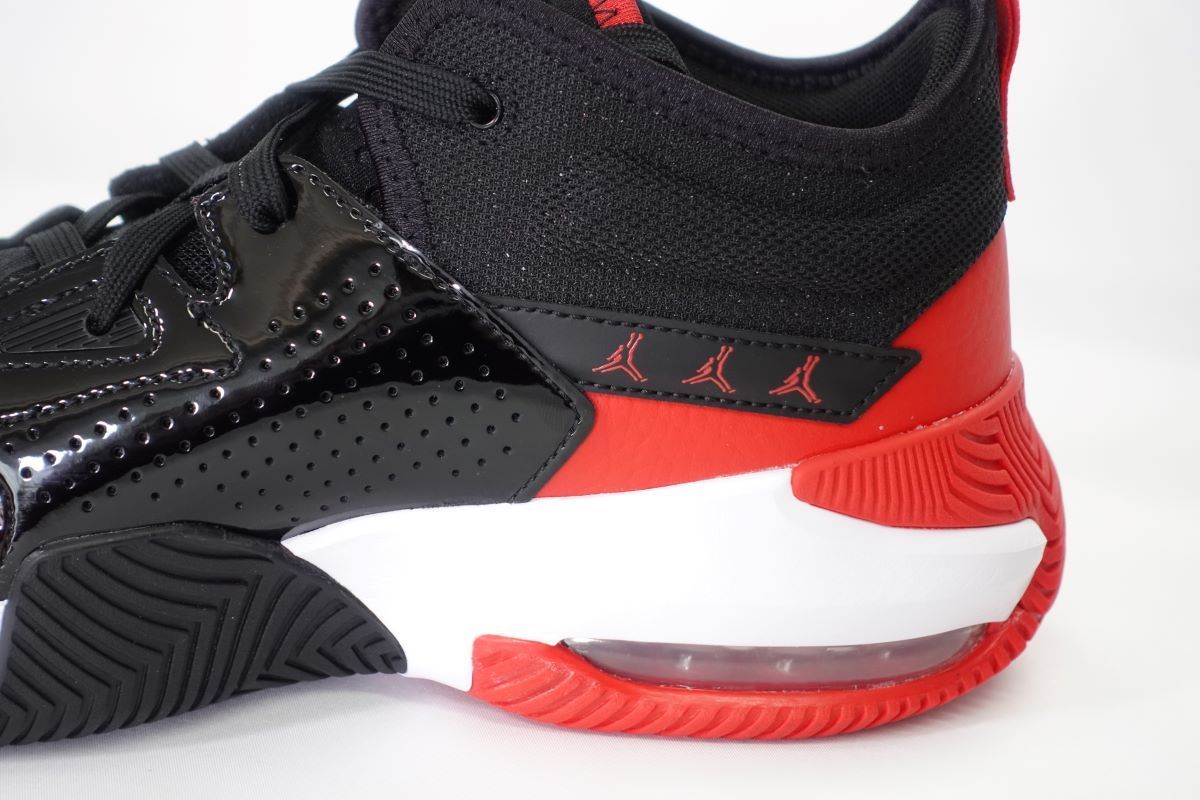 新品　ナイキ　ジョーダン　ステイロイヤル2 26.5㎝ 楽天市場】ナイキ ジョーダン ステイ ロイヤル 2 NIKE JORDAN