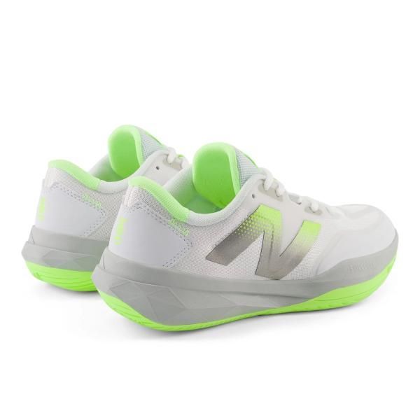 即日発送 大人気ニューバランス NewBalance レディース テニスシューズ オールコート FuelCell 796 v4 H W4 WHITE D WCH796W4D 23.0cm ゴムひも