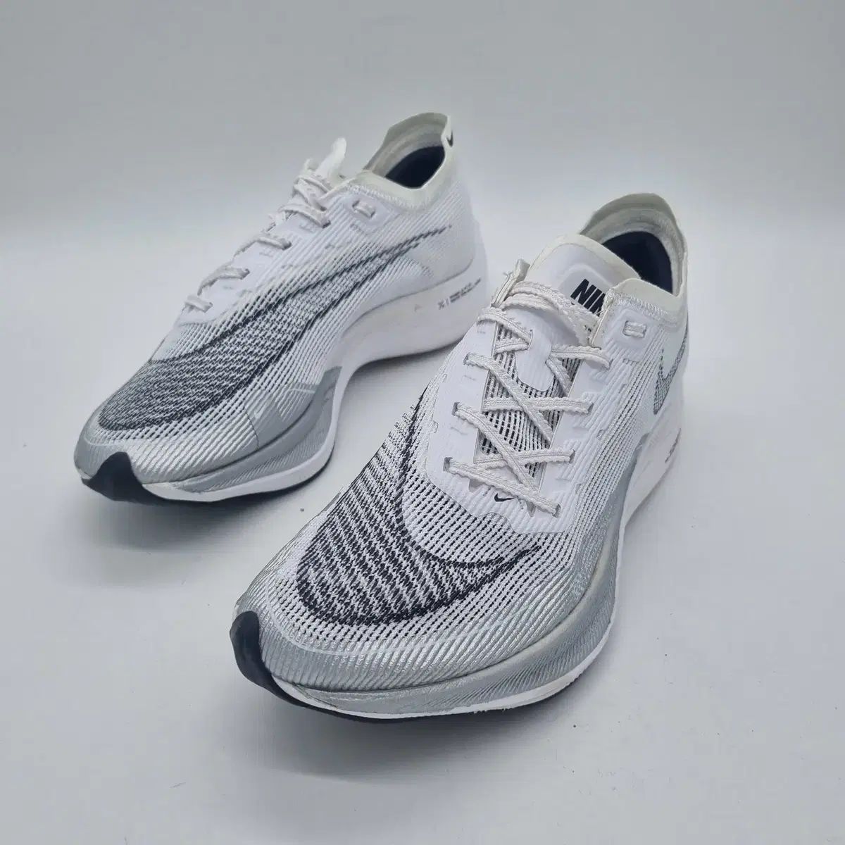 NIKE(ナイキ) ズーム X ヴェイパーフライ ネクスト 2 白