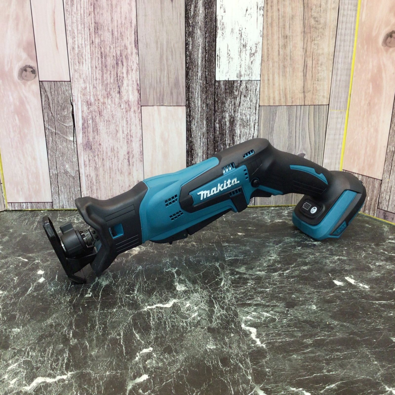 マキタ(makita) コードレスレシプロソー JR184DZT【八潮店】