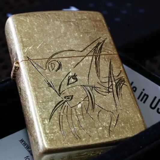 【天野喜孝 ZIPPO】ドロンジョ 書き下ろし ジッポライター ゴールド2面加工 綺麗なジッポ ジッポ ライター クラシック 人気 金 zippo プレゼント オイルライター デザイナージッポ 芸術ジッポ カッコイイ