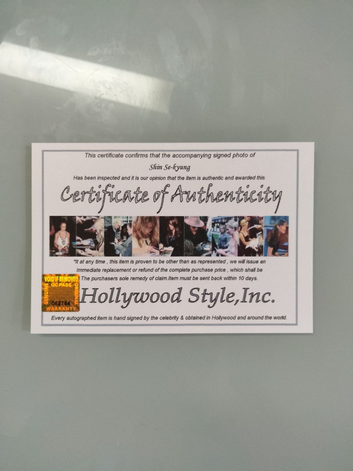 シン・セギョン直筆サイン入り2Lサイズ写真…Shin Sae-kyeong