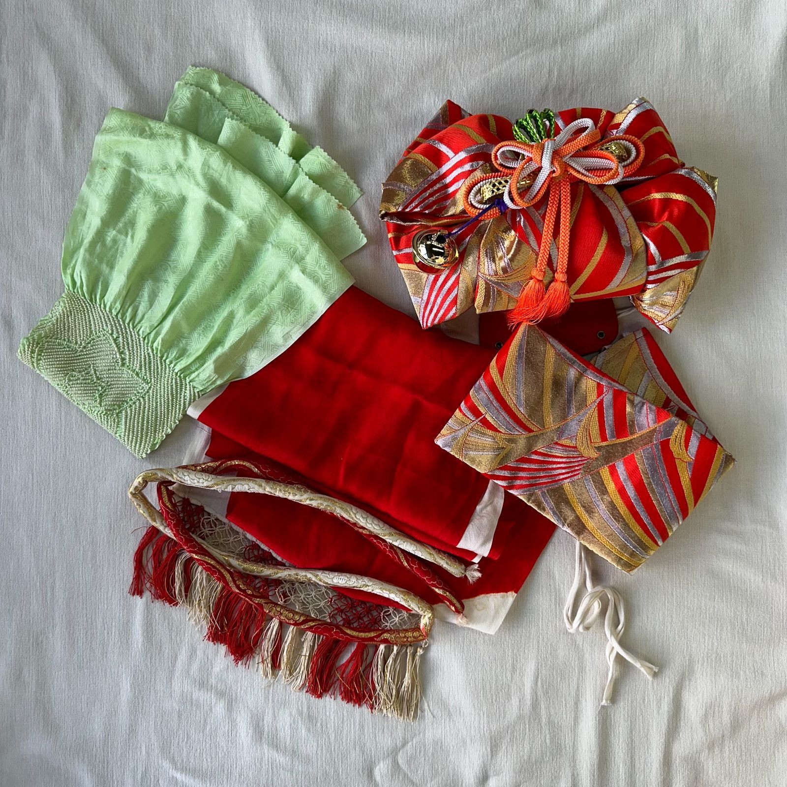 七五三 7歳女の子着物 黄色 長襦袢 帯セット 帯揚げ帯締めしごき付き