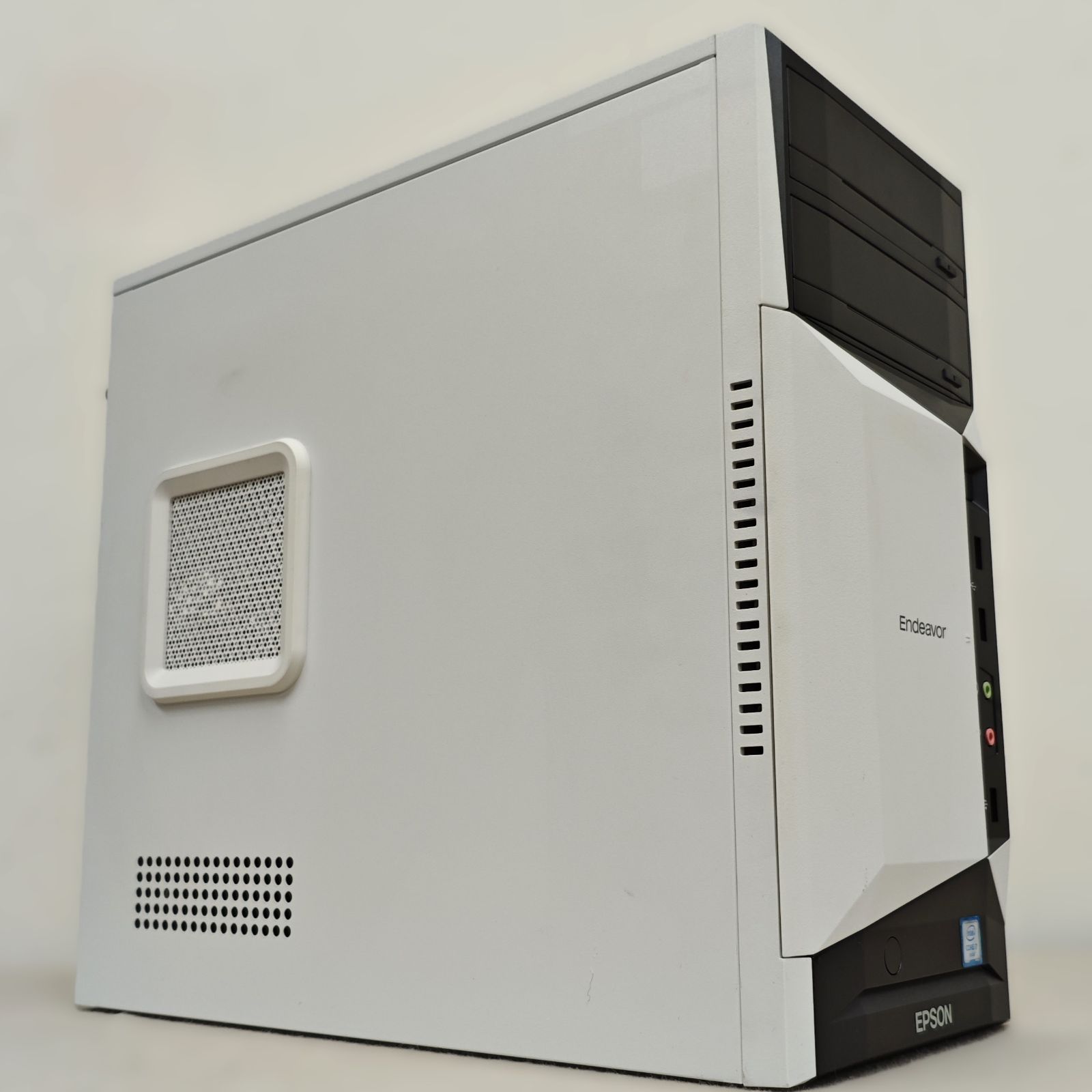 ゲーミングPC Core i7 Vega56メモリ16GB ゲーミングpc i7 Vega56 メモリ16GB 動作品