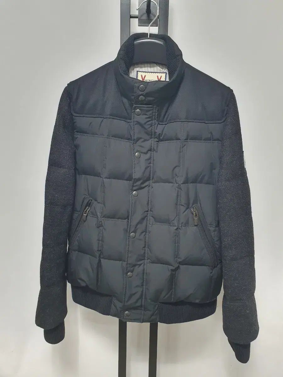 MONCLER モンクレール ダウンジャケット 3
